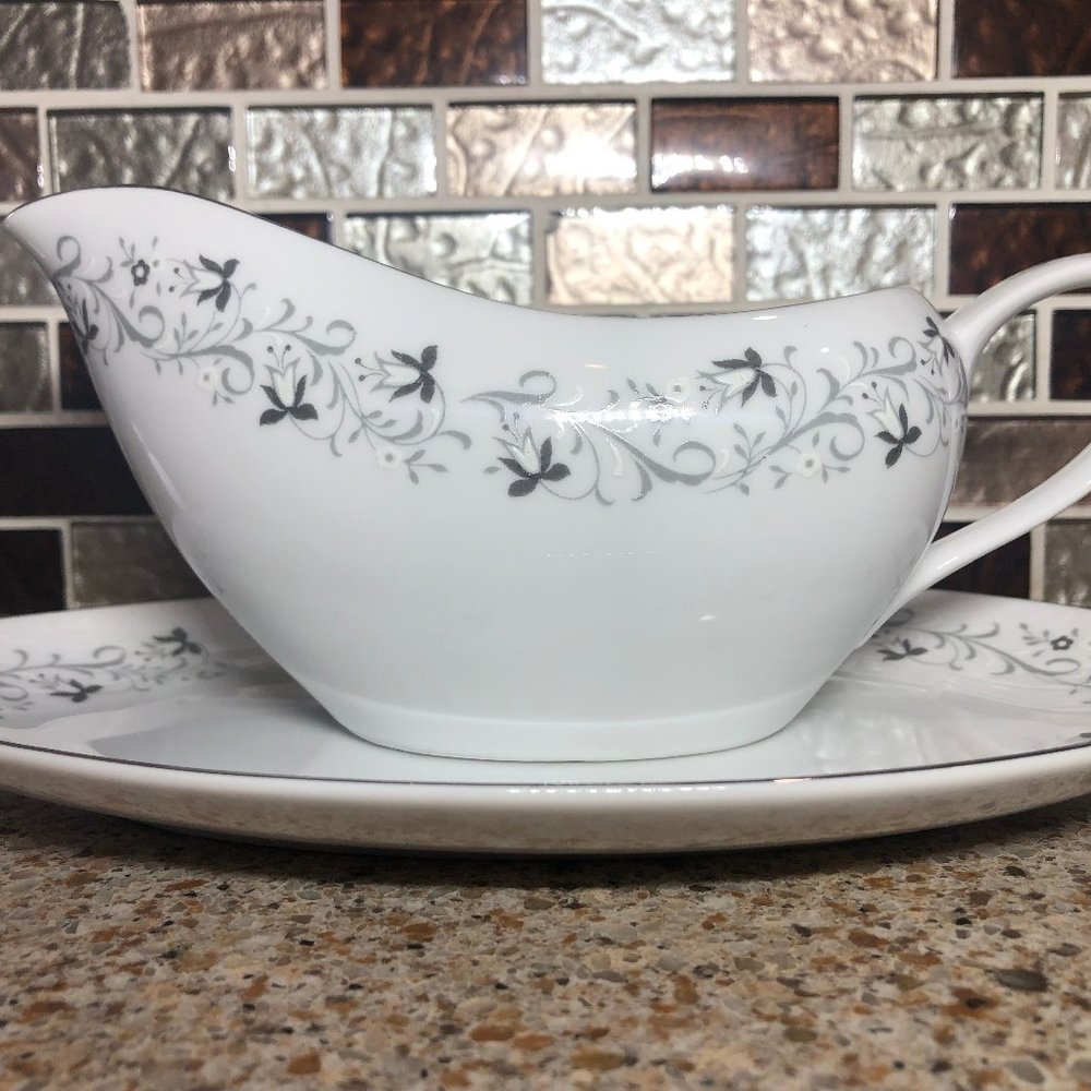 Moon Mist Fine China 3000 Japan - Gravy Boat and Under Plate